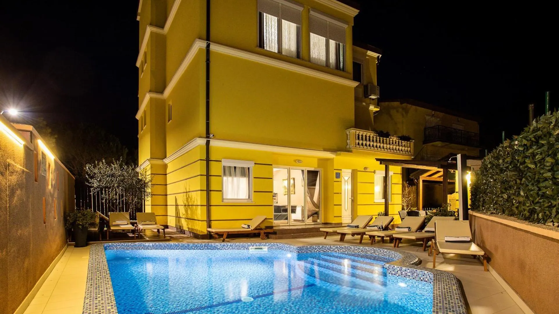 Villa Anitea Pula Apartamento