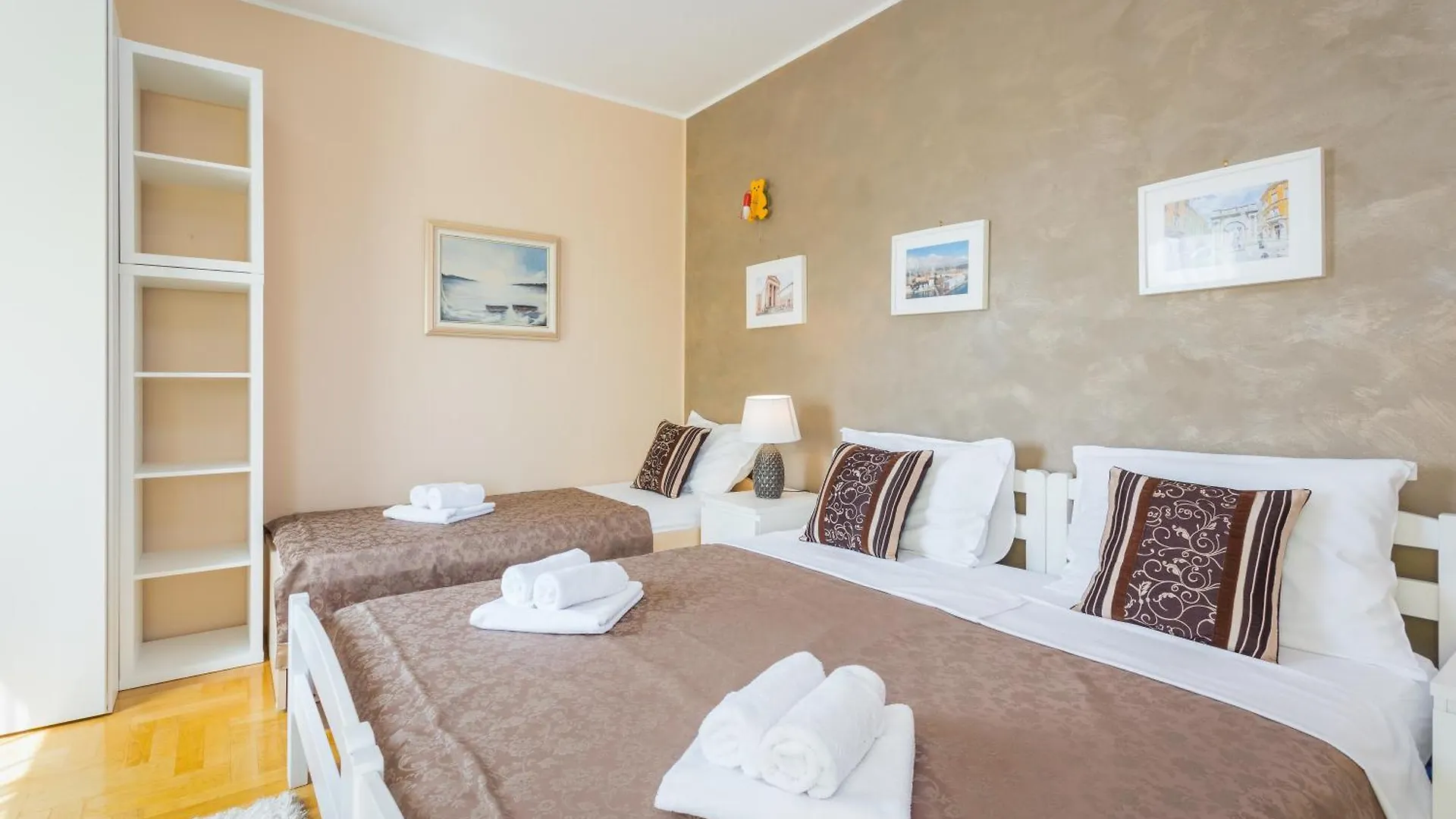Villa Anitea Pula Apartamento