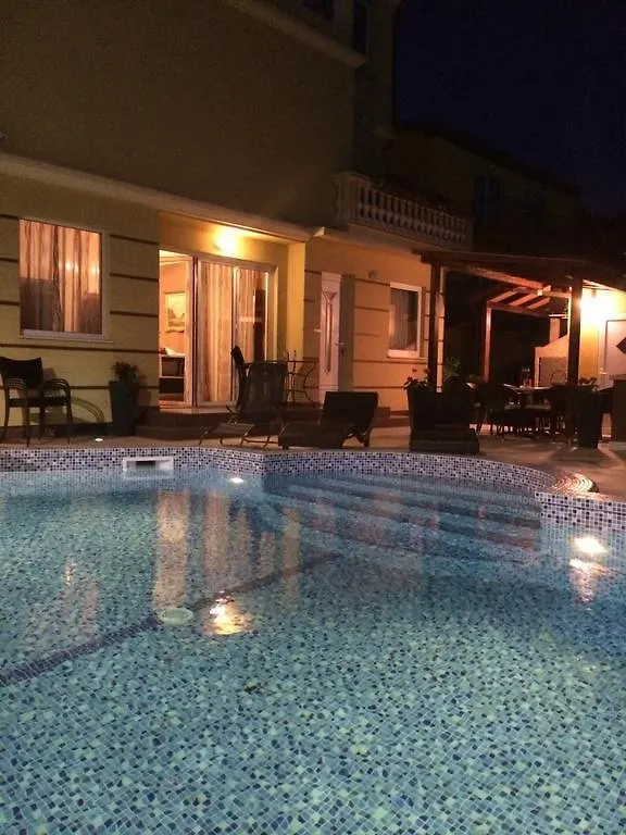 Apartamento Villa Anitea Pula